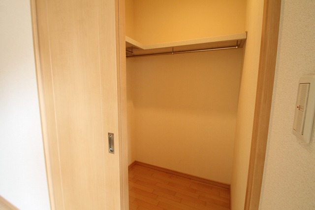 収納　ウォークインクローゼット☆