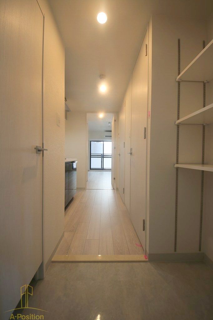 玄関　ファーストフィオーレ京橋ノワール