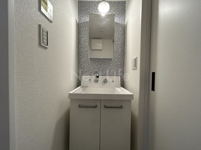 洗面設備　アウローラ D