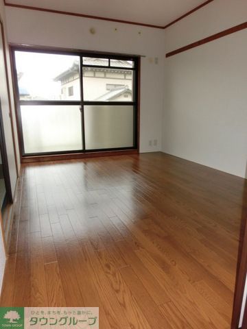 居室・リビング　お問合せはタウンハウジングまで！※現地待合わせ相談可能