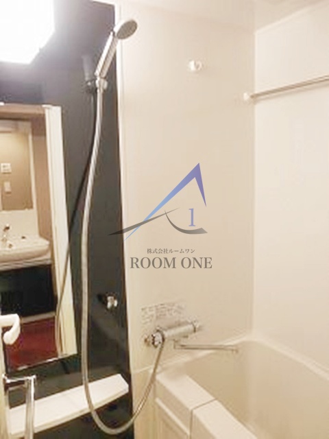 バス・シャワールーム　お風呂です。