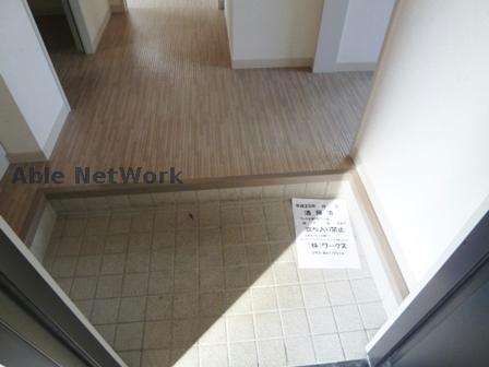 玄関　別部屋イメージ画像