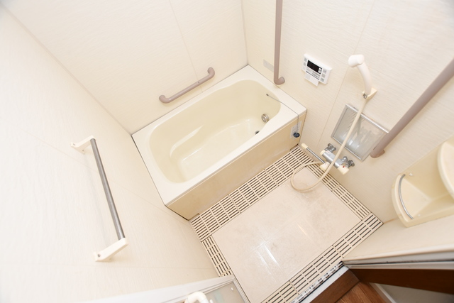 バス・シャワールーム　お風呂