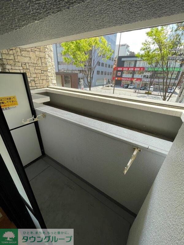 バルコニー　バルコニー