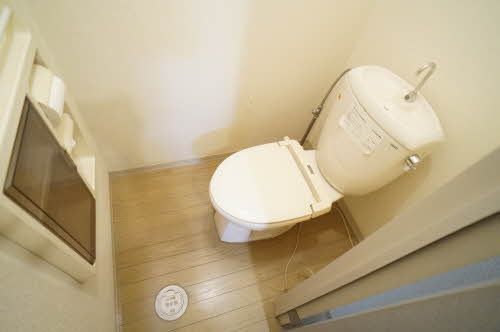 トイレ　トイレ