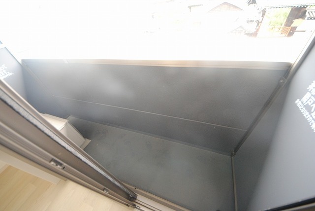 バルコニー　写真は２０３号室