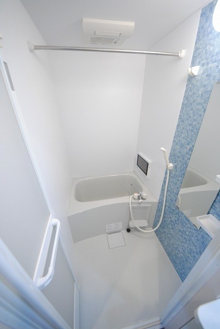 バス・シャワールーム　写真は２０３号室