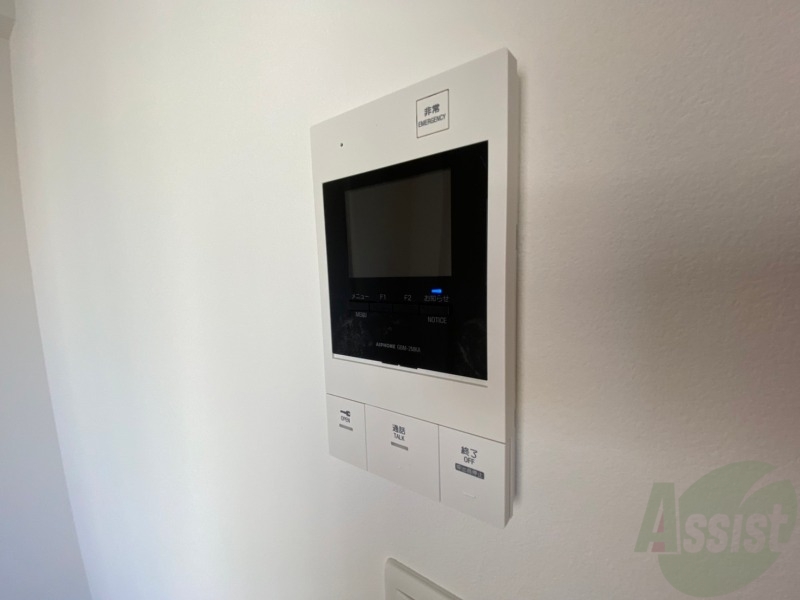 セキュリティ　ＴＶモニター付インターホンです。来客者の顔が見えるので安心！