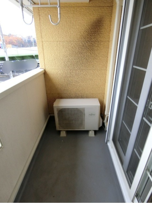 バルコニー　図面と現状に相違がある場合には現状を優先