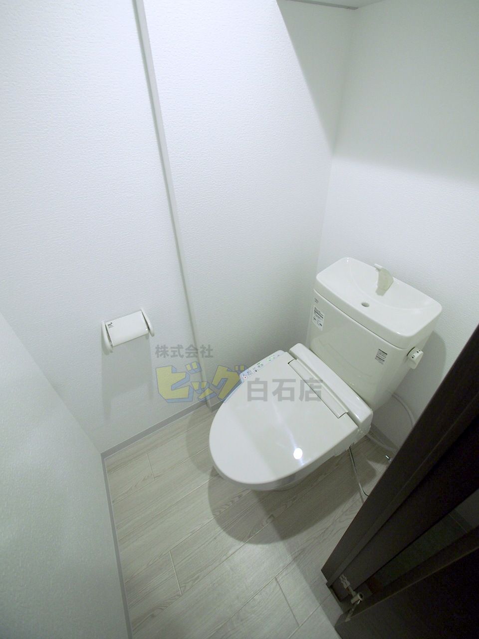 トイレ　ウォシュレット完備しています♪