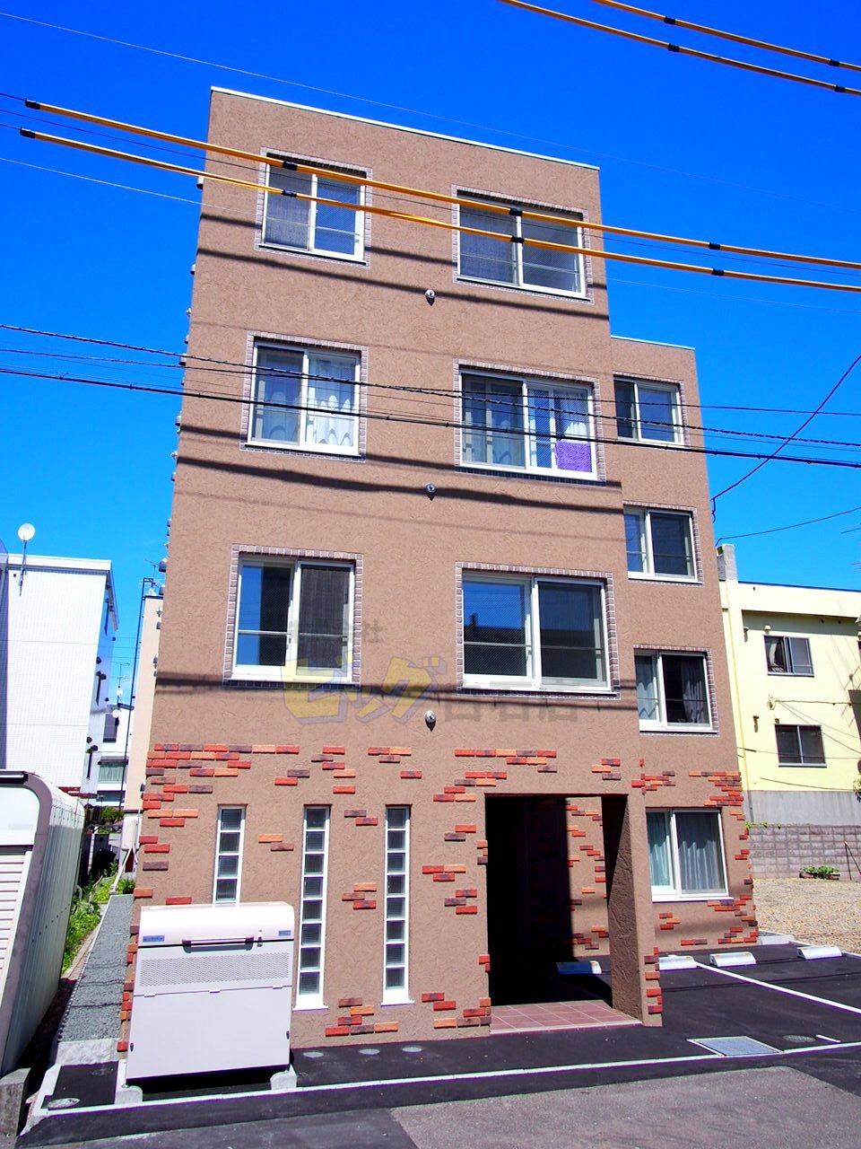 建物外観　都市ガス＋インターネット無料のマンションです♪