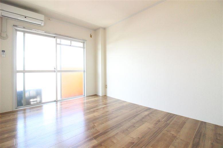 居室・リビング　洋室