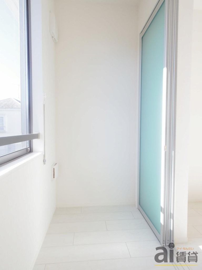 バルコニー　※同仕様写真