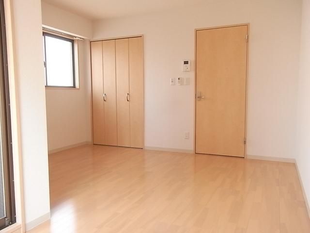 その他部屋・スペース　二面採光のお部屋