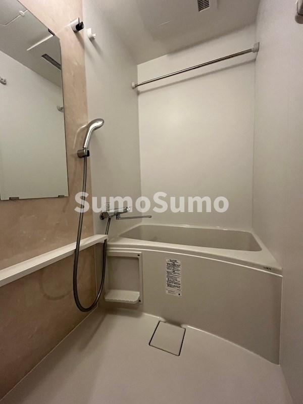 バス・シャワールーム　お風呂で日々の疲れを落としましょう