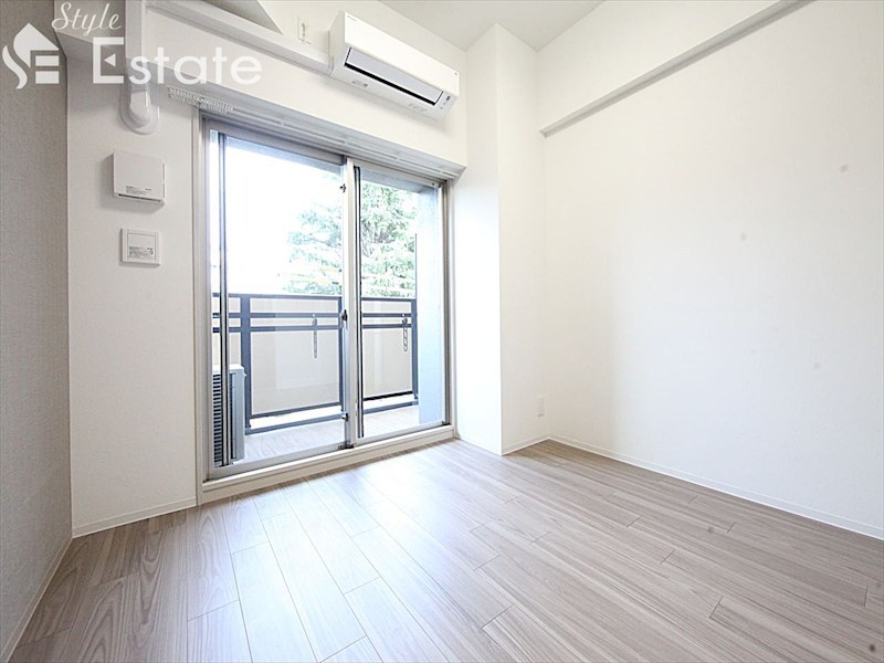 居室・リビング　内装