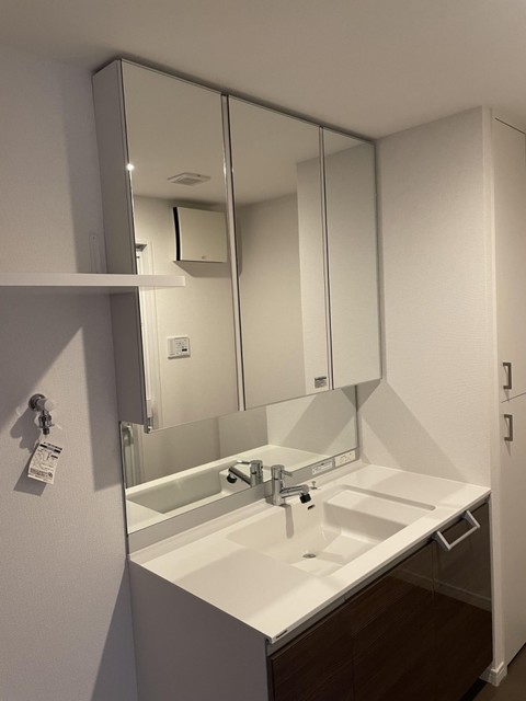 洗面設備　【洗面化粧台】前回募集時写真です。現況を優先します。