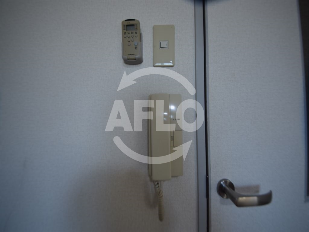 セキュリティ　フォレストスクエア西長堀　インターホン