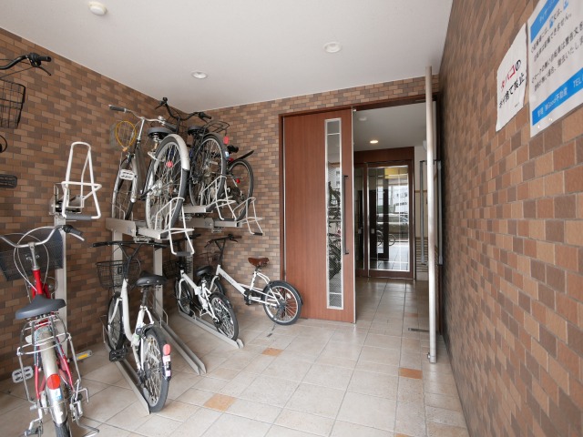 エントランス　エントランス