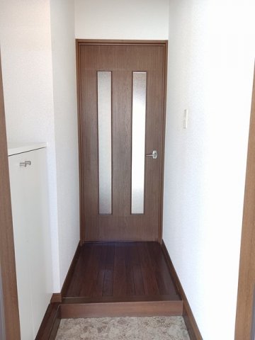 玄関　落ち着いた玄関です