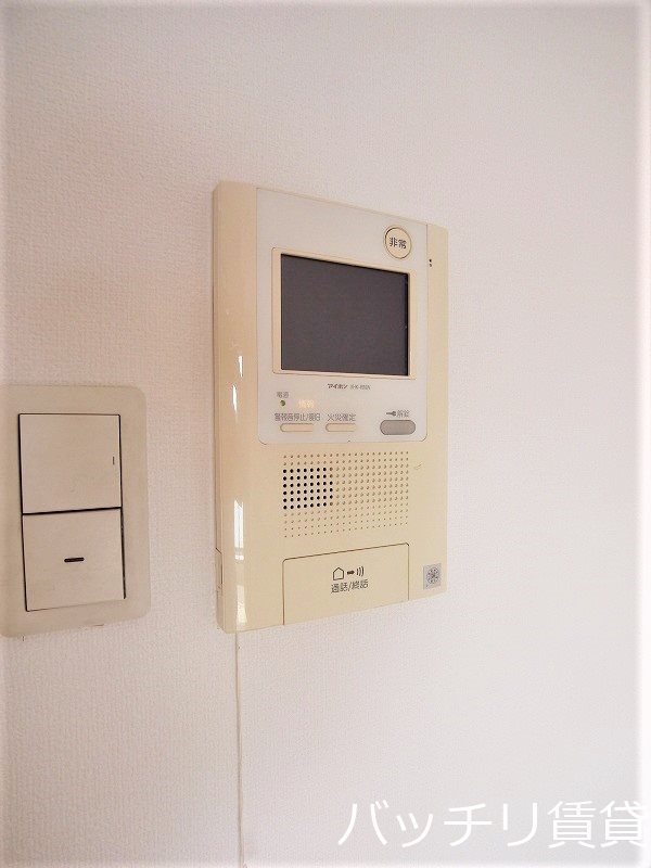 セキュリティ　写真は別号室の為、現状優先になります。