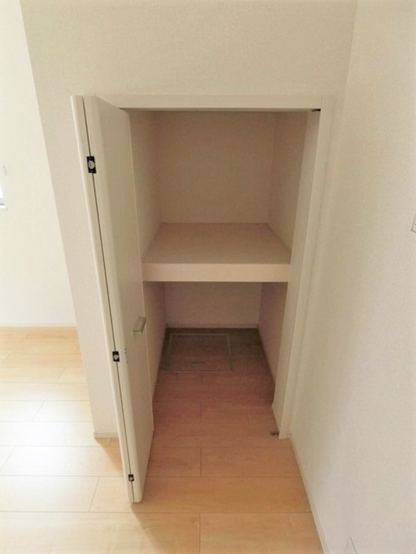 収納　図面と現状に相違がある場合には現状を優先