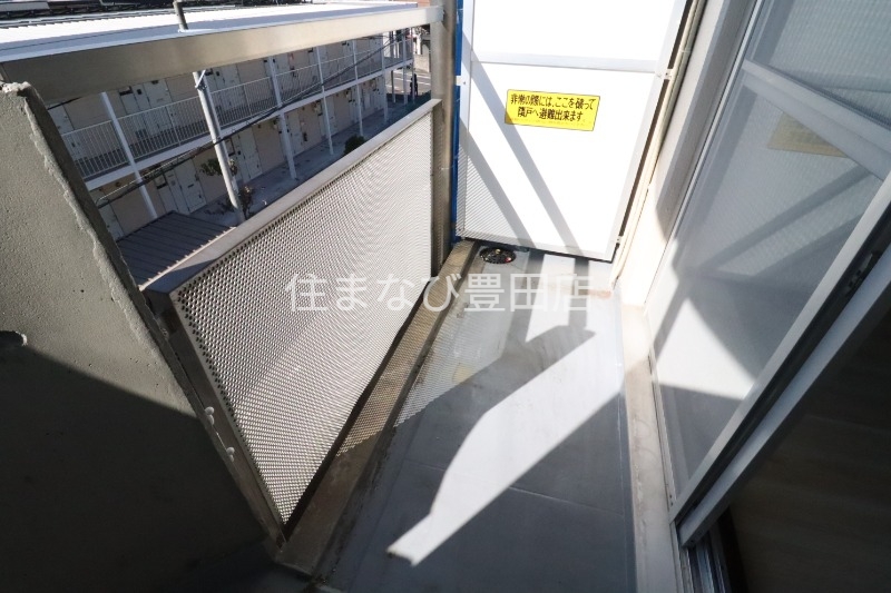 バルコニー　同型別部屋写真