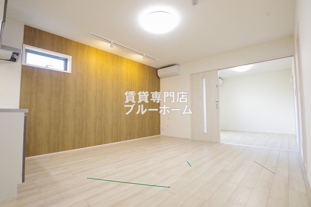 居室・リビング　11帖の開放感あるリビング！