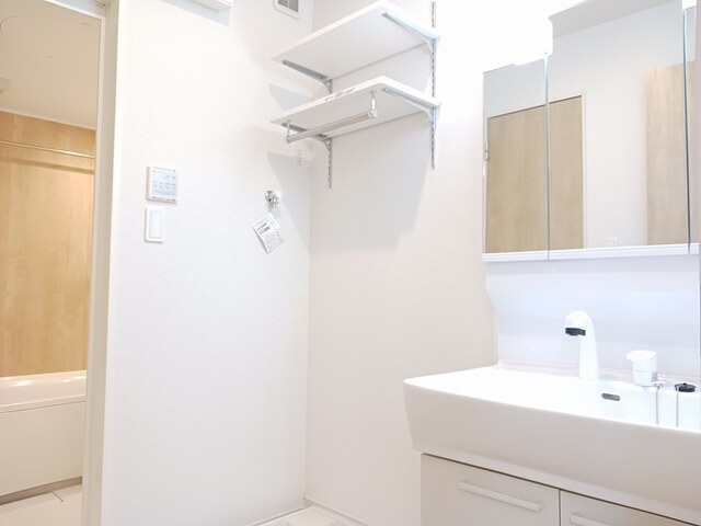 洗面設備　シャンプードレッサー