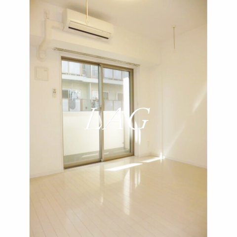 居室・リビング　洋室のお部屋です。