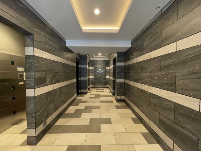 ロビー　ゆとりのあるロビーです