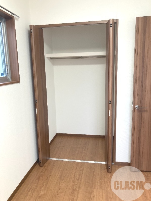 収納　クローゼット