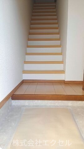 玄関　シューズボックス完備です。