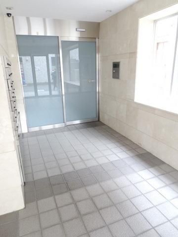 エントランス　★お問い合わせはタウンハウジングまで★