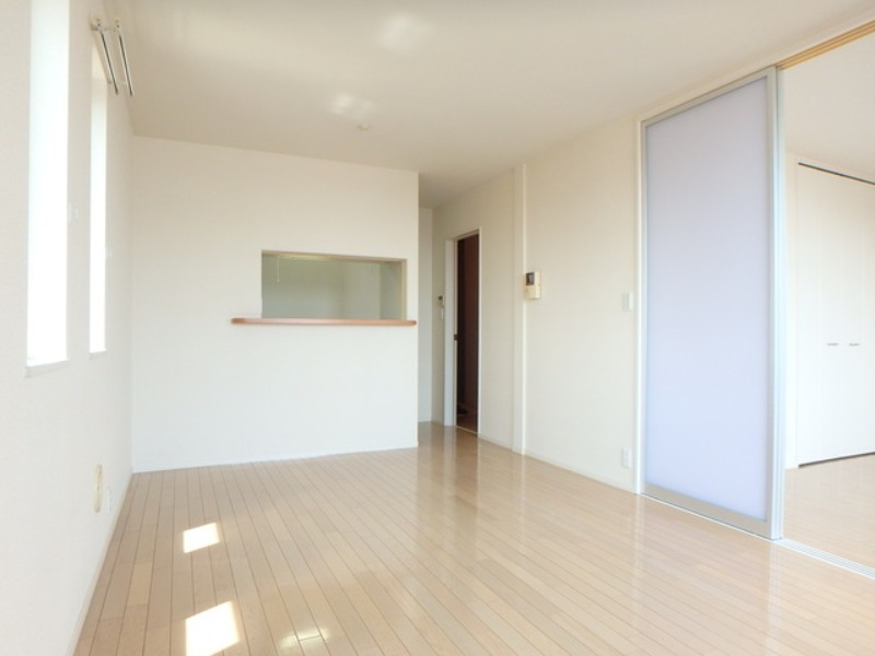 居室・リビング　図面と現状に相違がある場合には現状を優先