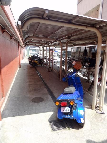 駐車場　★駐輪場★