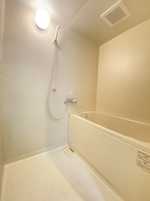 バス・シャワールーム　きれいなお風呂です