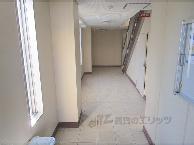 ロビー　ロビー