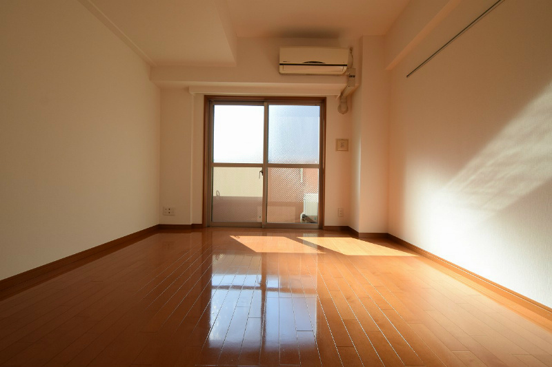 居室・リビング　※別部屋参考写真