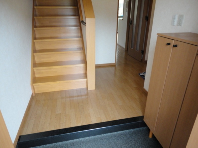 玄関　図面と現状に相違がある場合には現状を優先