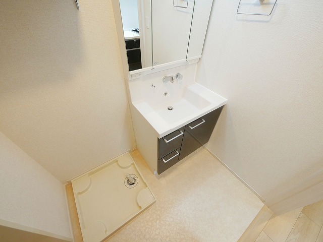 洗面設備　広い洗面スペース