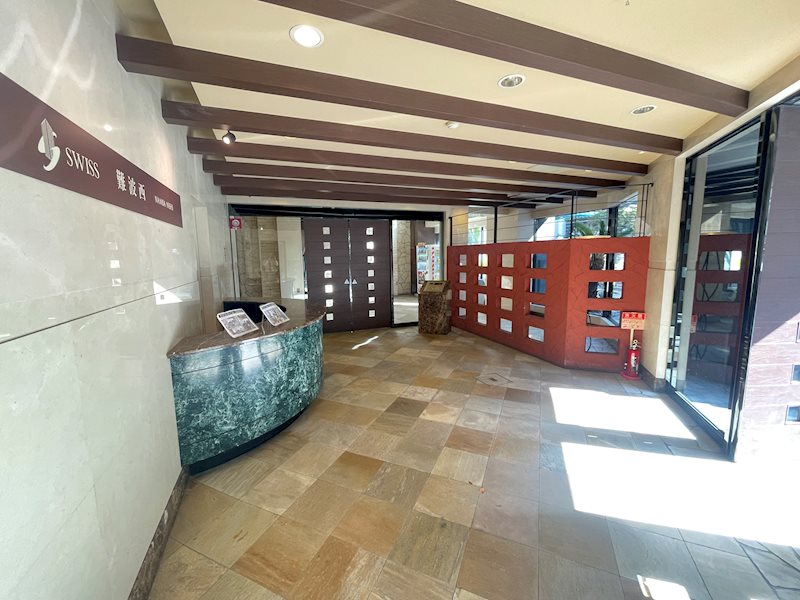 エントランス　建物の内部です