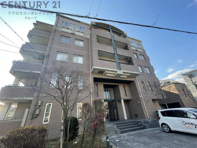 建物外観　エレベーター・宅配ボックス完備☆