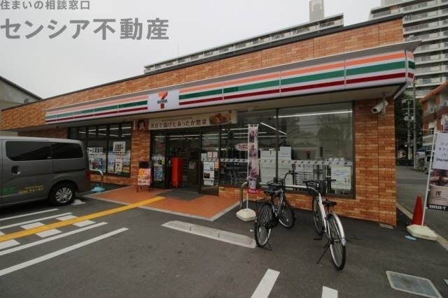 コンビニ　セブンイレブン大阪関目2丁目店（コンビニ）まで68m