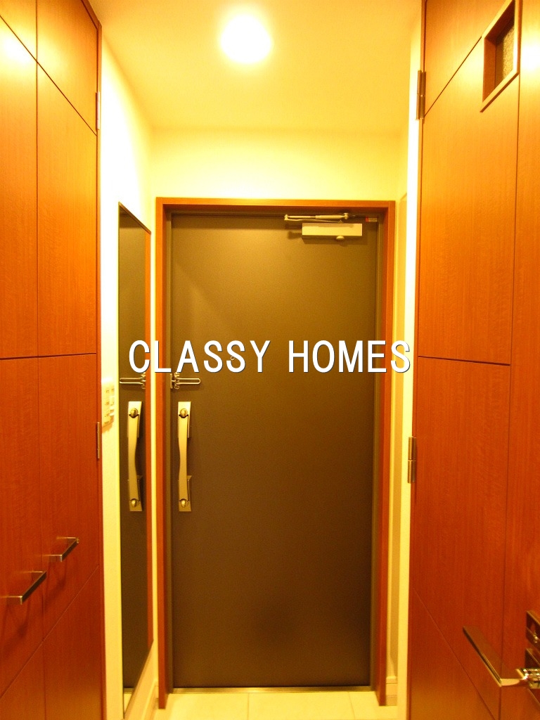 玄関　2006年竣工　セルカディア港区芝浦：玄関