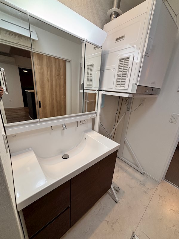 洗面設備　忙しい朝にも嬉しいシャワードレッサー