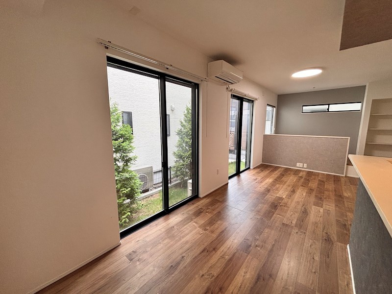 居室・リビング　ＬＤＫ広々16.8帖