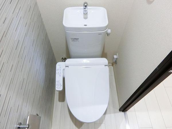 トイレ　同型使用写真！