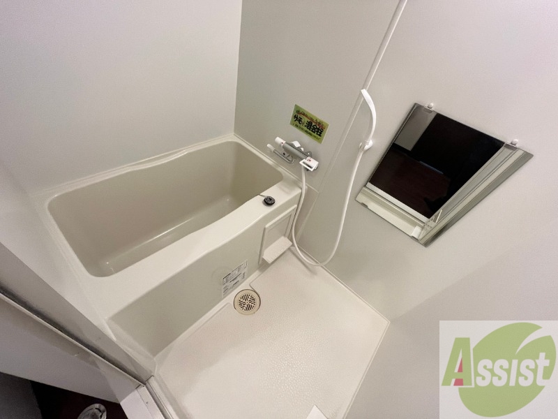 バス・シャワールーム　お風呂です。ゆっくりお風呂につかるのも体に良いですね～