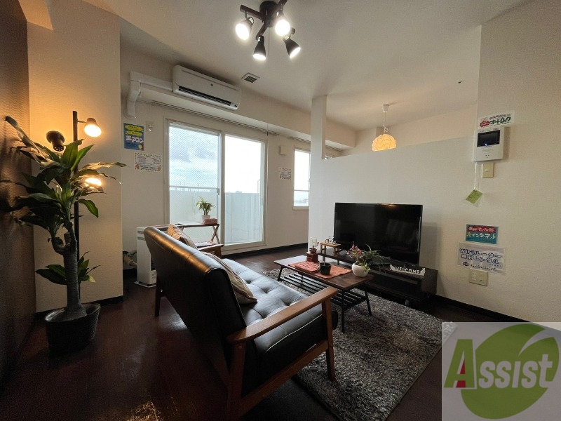 居室・リビング　広くてキレイなお部屋が広がっていて、充実した生活が送れそう。